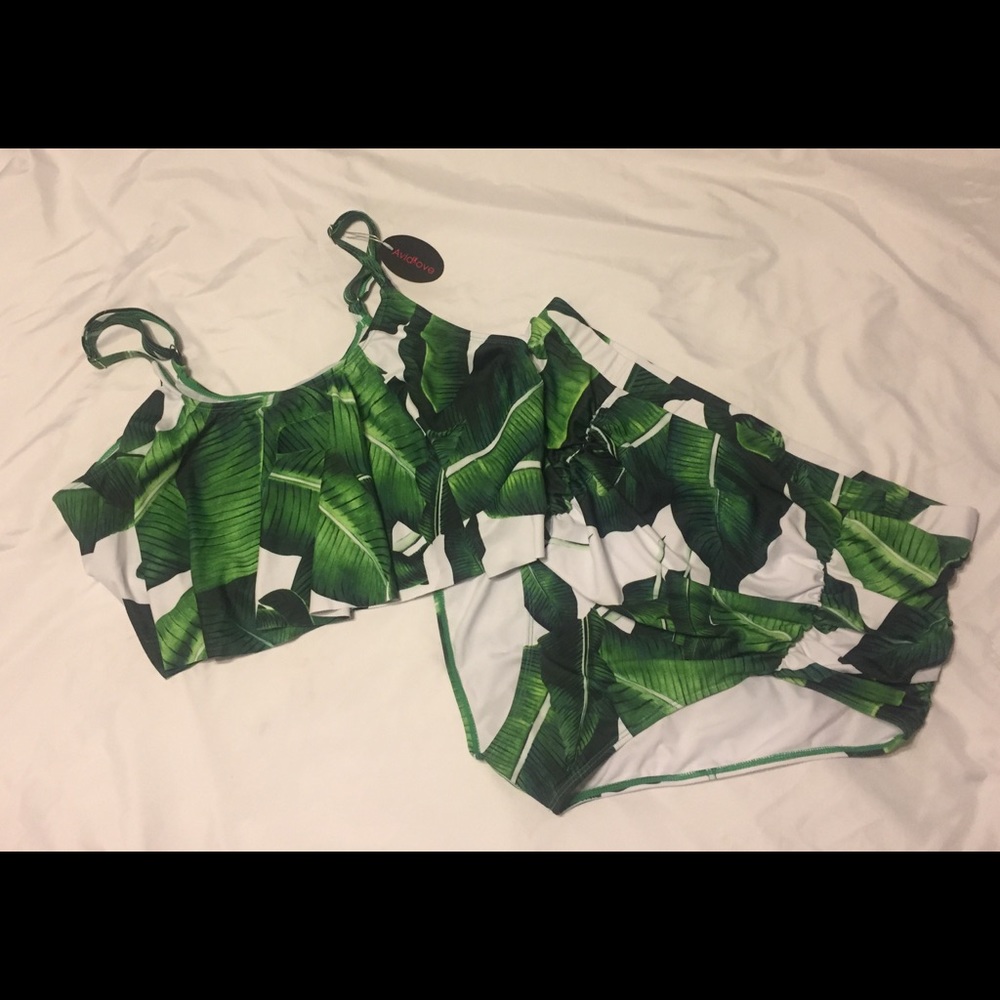 Avid love 2 piece swim suit